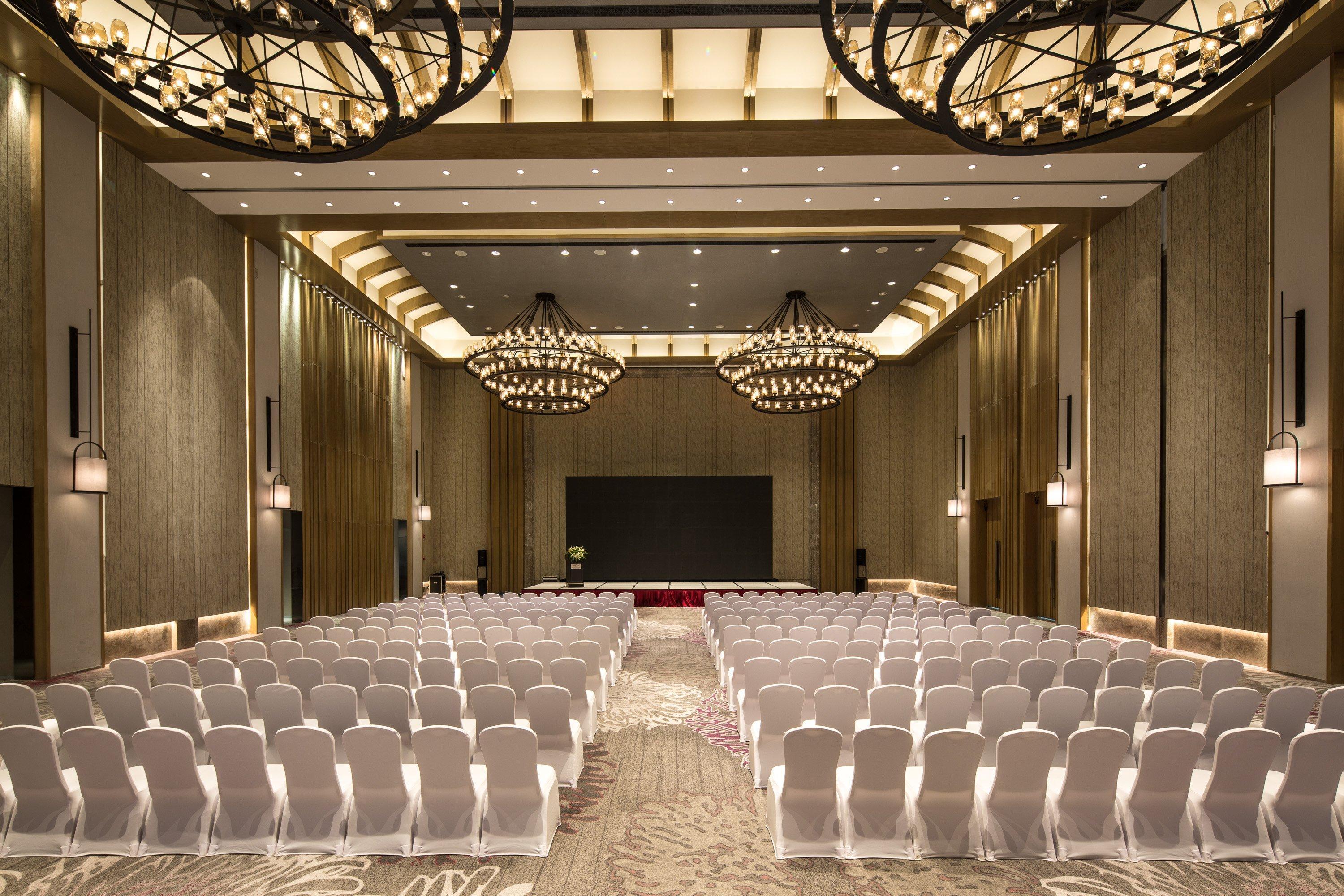 Crowne Plaza Qingdaoorientalmoviemetropolis By Ihg Hotel Exterior photo